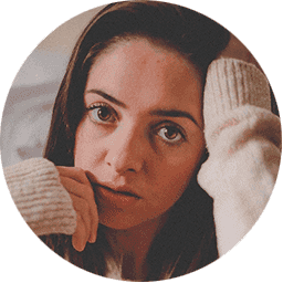 Jurado(a) Joana Adams