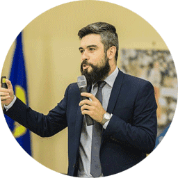 Jurado(a) Felipe Ferreira